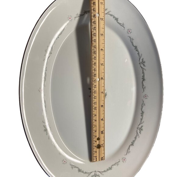 Signature Collection Fine China Oval Serving Platter 14" Petite Bouquet Japan - Picture 6 of 7